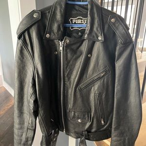 Vintage Leather Bomber Jacket